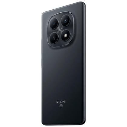 Traseira do Xiaomi Redmi Note 15 5G mostrando o módulo de câmera tripla com sensor principal de 108 MP